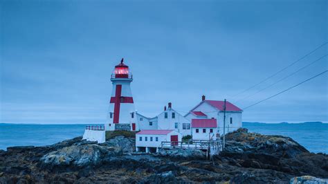 Head Harbour Lightstation lighthouse at dawn, Campobello Island, New Brunswick, Canada | Windows ...