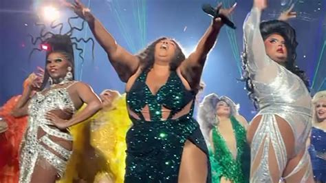 Lizzo Challenges Tennessee Law by Inviting Drag Performers on Stage