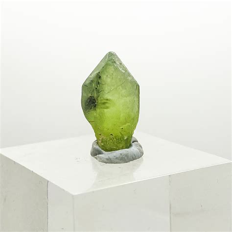 Embrace Change with Peridot Crystal's Power