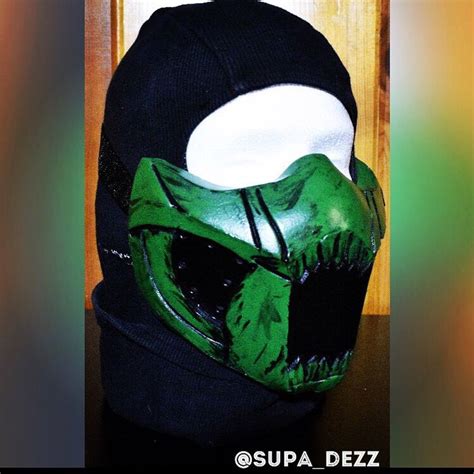 Epic Mortal Kombat Reptile Mask