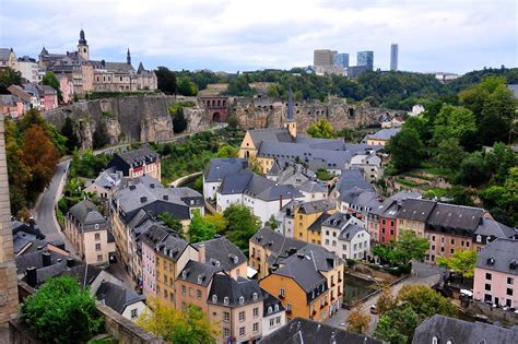 Préparation d’une escapade luxembourgeoise – Plume et étincelles