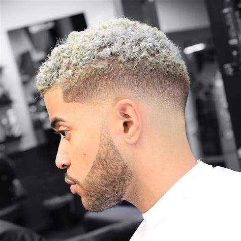 Platinum Blonde Faded Hair | Men hair color, Men blonde hair, Cool short hairstyles