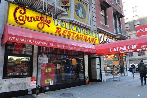 Carnegie Deli will close at end of 2016