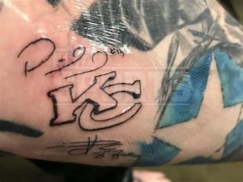 Post Malone Reveals Pic of Patrick Mahomes, Kelce Tattoos After Beer ...