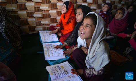 Afghan children study in class organized by UNICEF in Kandahar province ...