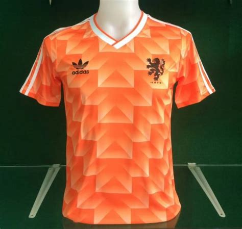 Netherlands 1988 Retro Shirt - Bargain Football Shirts