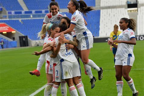 Lyon net 400th Champions League Goal in 2-0 Victory – Her Football Hub