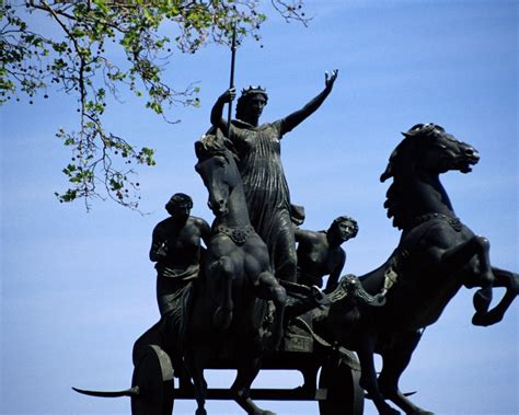 statue of Boudica-London Photography Wallpapers Preview | 10wallpaper.com