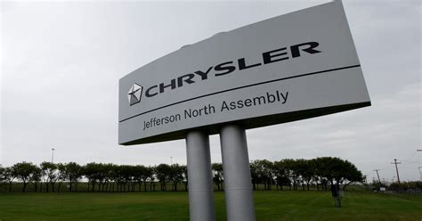 Detroit police investigate vehicle theft near Chrysler plant