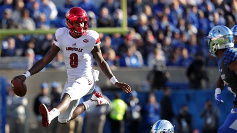 Lamar Jackson's jersey No. 8 will be retired by Louisville football