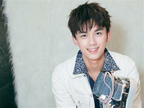 Chinese Star Wu Lei Has A Stalker Who Managed To Use His Frequent Flier ...