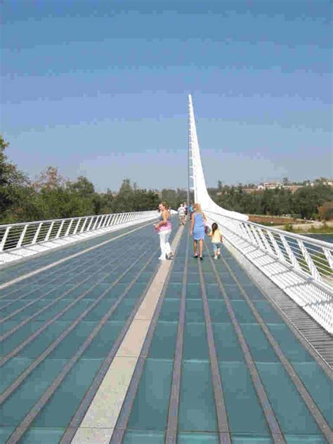 Sundial Bridge