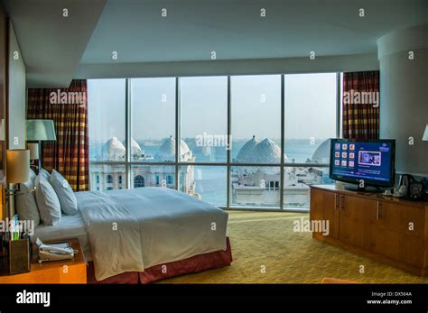 Hotel room, suite, Hilton Doha, Doha, Qatar, United Arab Emirates Stock Photo - Alamy