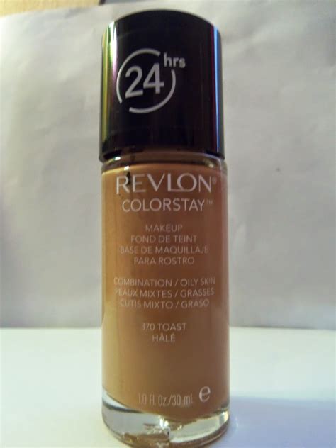 Tori's Beauty Blog: Revlon Colorstay Foundation Review