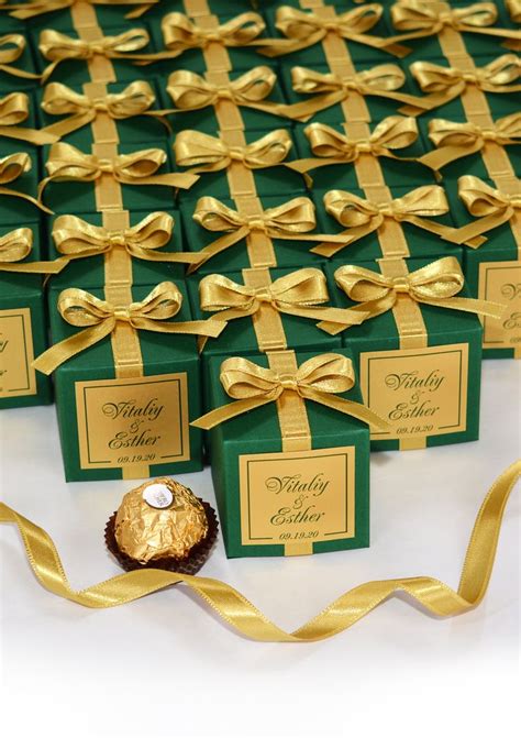 Green & Gold Wedding Favor Boxes for Guests. Elegant Wedding Bonbonniere. Personalized Candy Box ...