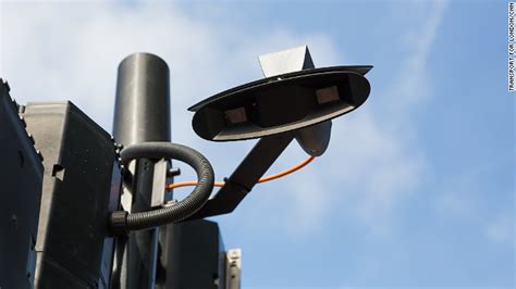 Pedestrian-counting cameras to replace London traffic cops - Traffic Sign Blog ...