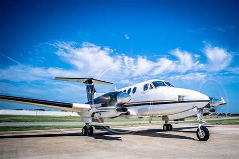 rise-beechcraft-king-air-350-exterior - Wandering Aramean