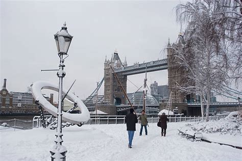 UK - Weather - London covered in heaviest snow in decades Pictures | Getty Images