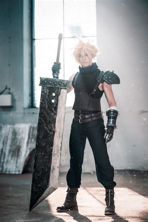 [Photographer] Pixel cosplay as Cloud Strife photographed by me during Pixelmania2k19 : r/cosplay