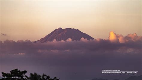 Sumbing Volcano (Central-Java) – Indonesia – Øystein Lund Andersen ...