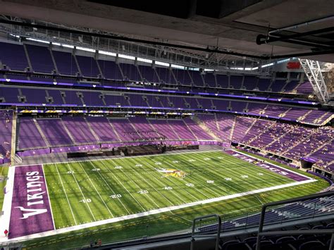 This stadium is huge! : r/Minneapolis