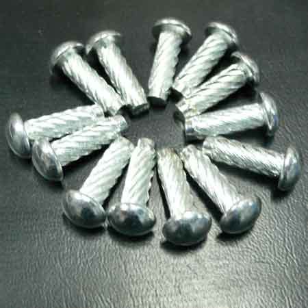 Polished Metal Hammer Drive Rivets, For Fittngs Use, Length : 0-10mm at ...