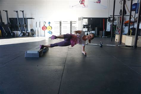 The 5 Best Core Moves for Runners and Cyclists | Core workout, Cyclist, Workout moves