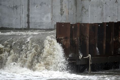 Toledo Bend and Dam B Flood Gates Opened, Releases Increase