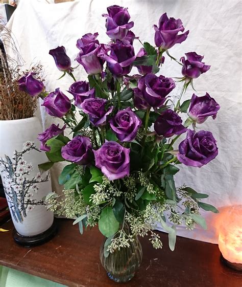 Deeply Violet Rose Bouquet in Orlando, FL | Edgewood Flowers