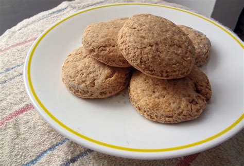 The Cooking Actress: Whole Wheat Biscuits