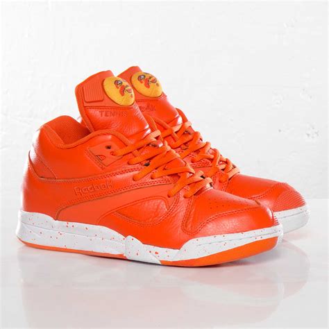 Reebok Court Victory Pump - V49001 - Sneakersnstuff | sneakers ...