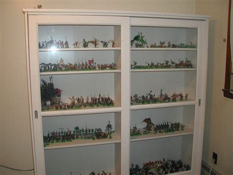 MY MINIATURE DISPLAY CASE! (PIC HEAVY) - Show Off | Miniature display, Display case, Miniatures