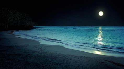 Beach at night by MyraAlex on DeviantArt