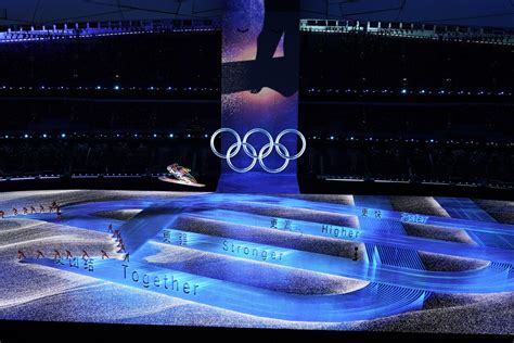 Photos: Opening ceremony of the 2022 Winter Olympics - Los Angeles Times