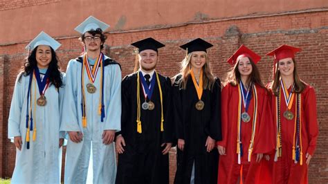 Wichita Falls ISD announces 2022 valedictorians, salutatorians