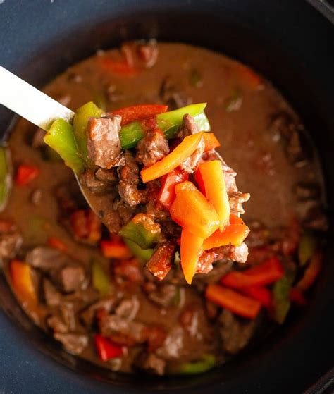 Slow Cooker Pepper Steak Recipe - JoyFoodSunshine