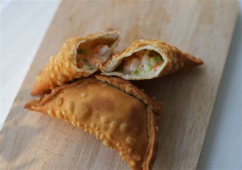 Empanadas de queso camarón - La Cocina Chilena de Pilar Hernández