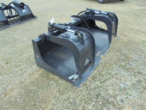 Wolverine 72″ Grapple Bucket for Skid Steer #6308 | Dick Smith Equipment Inc.