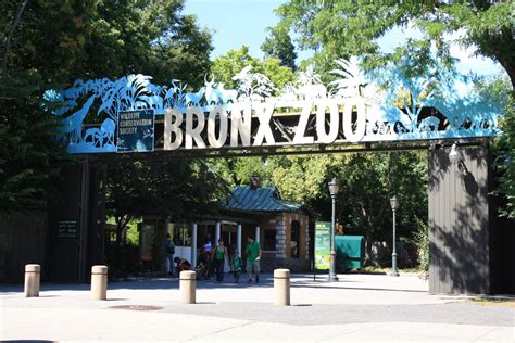 Bronx Zoo | Historic Districts Council's Six to Celebrate