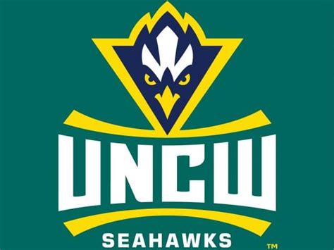 UNCW Basketball/Baseball on The Breeze | WMFD-FM