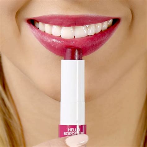 CHAPSTICK® TOTAL HYDRATION MOISTURE + TINT | Natural lip colors, Tinted ...