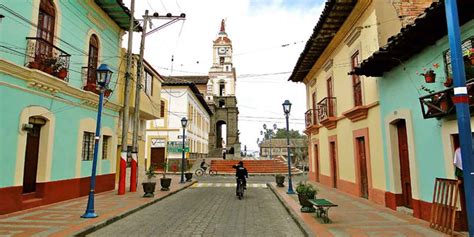 Cotacachi, Ecuador - Tourist places. Where to go. What to do - PlanetAndes