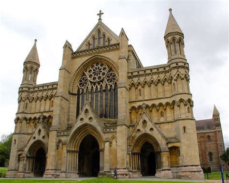 The magnificent St Albans Cathedral, a perfect day... - Earl & Lady ...