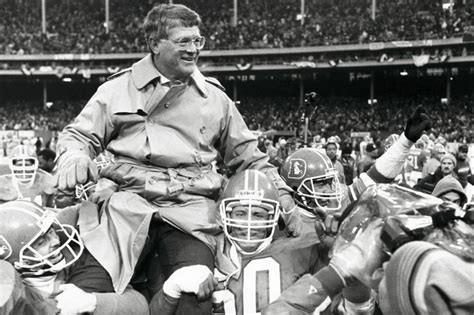 Dan Reeves, famed NFL coach and player, dies at 77 | Dan reeves, Nfl ...