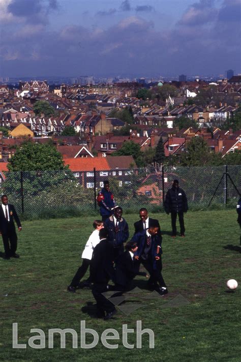 BISHOP THOMAS GRANT SCHOOL, BELLTREES GROVE, STREATHAM - LandmarkLandmark