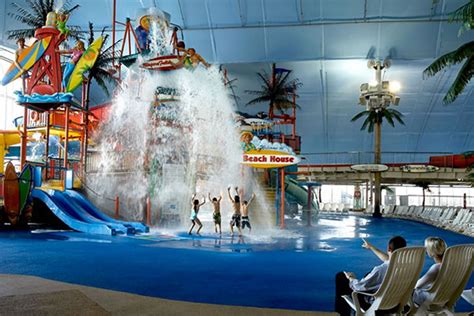 Niagara Falls Waterpark Packages | Family Vacation Critic