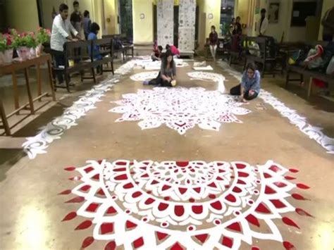 Saraswati Puja preparations in Kolkata's Sanskrit College in full swing | www.lokmattimes.com