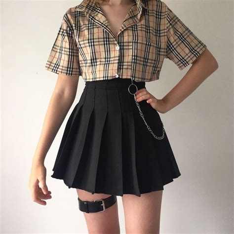 🖤 Cute Aesthetic Skirt Outfits - 2021