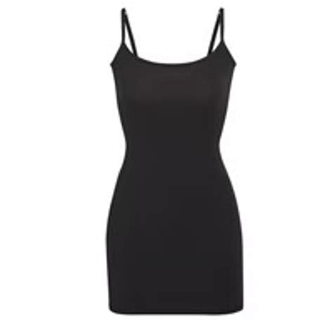 Skims Fits Everybody Slip Dress | WHAT’S ON THE STAR?