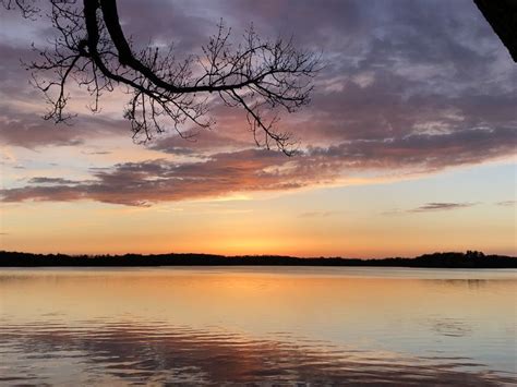 2019-05-04, Lake Beulah, 60 degrees, Sunset Azimuth 293.03 degrees ...